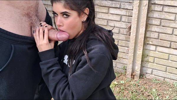 Outdoor Blowjob With Face Full Of Cum - hclips.com on systemporn.com