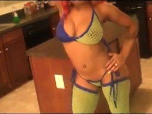 Shawty Redd Sexy ASS Twerk in Kitchen - Ameman - drtuber.com on systemporn.com