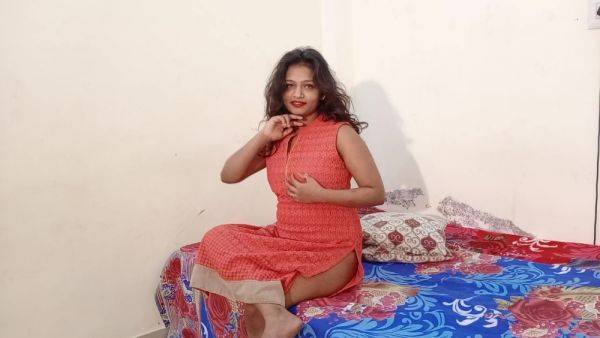 18 Year Old Indian College Babe With Big Boobs Enjoying Hot Sex - hclips.com - India on systemporn.com