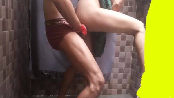 Part 2 Bhaiya Bhabhi Bathroom Sex Video - desi-porntube.com - India on systemporn.com