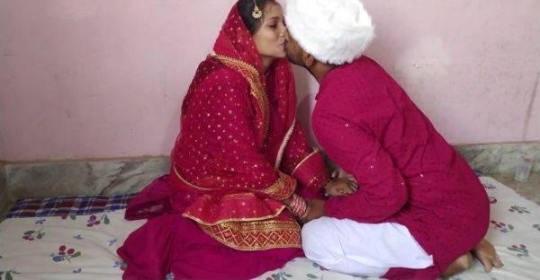 Real Life Newly Married Indian Couple Seduction Romantic Honeymoon Sex Video - txxx.com - India on systemporn.com