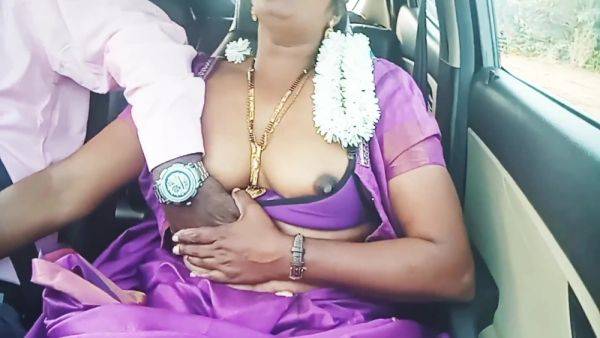 Telugu Dirty Talks Sexy Saree Aunty With Car Driver Full Video - videomanysex.com - India on systemporn.com