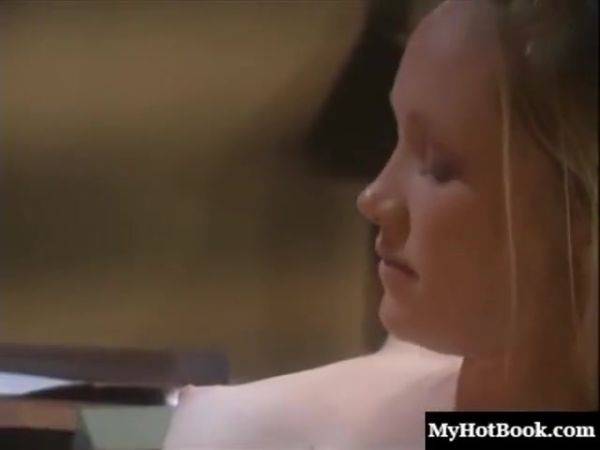 Makes Seducing Her Boss A Piece Of Cake As (blue Eyes) With Kitty Marie - hotmovs.com on systemporn.com