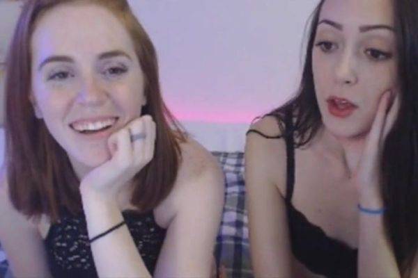 Lesbian Babes Playing And Eating Pussy On Cam - xhand.com on systemporn.com