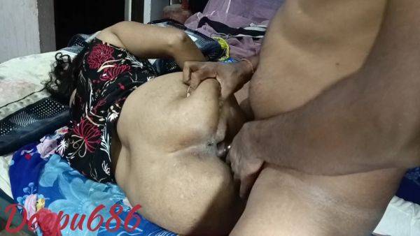 Chhoti Bahan Ne Bhai Ke Saath Bed Share Kiya Sister Sex With Elder Brother - hclips.com - India on systemporn.com