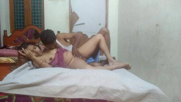Real Life Amateur Indian Telugu Couple Fucking Hard In Their Privacy - hclips.com - India on systemporn.com