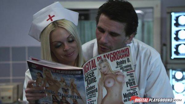 Whorish nurse Jesse Jane gets eaten out before fucking - xtits.com on systemporn.com