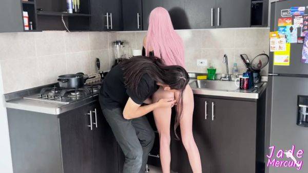 Free Use Babysitter Gets Fucked By A Giant Dick - hotmovs.com on systemporn.com
