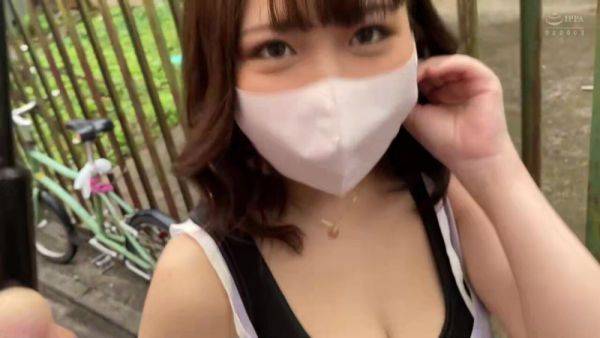 0002631_19歳の超デカチチ日本女性がエロハメ販促MGS19分 - hclips.com - Japan on systemporn.com