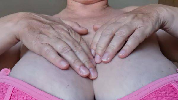 Huge Boobs In On Your Face Pov By Mariaold Milf - hclips.com on systemporn.com