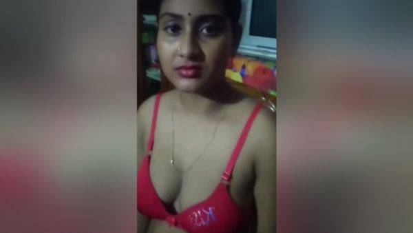 Rajasthani Bahu Desi Stepdaughter Showing Her Big Boobs And Press Stepfather Indian Latina Body Beautiful Night With Simmpi - desi-porntube.com - India on systemporn.com