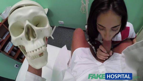 Teen Nurse Jerking Doctors Dick With The Balls In H - upornia.com - Czech Republic on systemporn.com