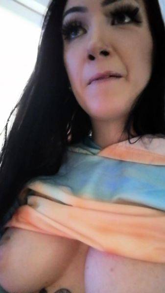 Amateur hottie solo masturbation - drtuber.com on systemporn.com