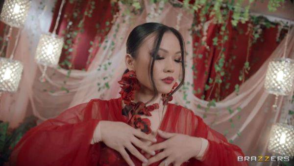 Lulu Chu gets her narrow pussy licked and fucked well - xhand.com on systemporn.com