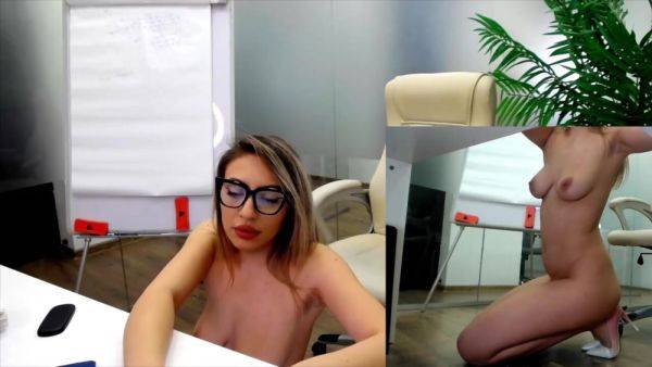 How can they are so slutty in the office - txxx.com on systemporn.com