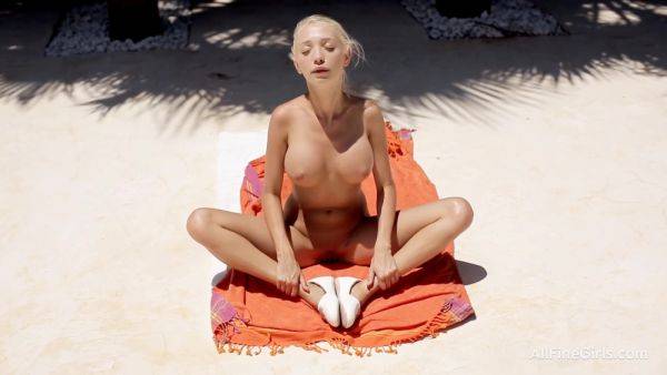 Nancey.undressed For A Good Reason - upornia.com on systemporn.com