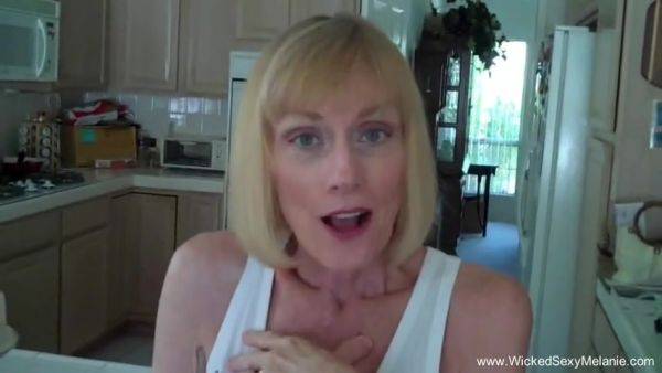 Granny Grind Her Pelvis Amateur Sex - hclips.com on systemporn.com