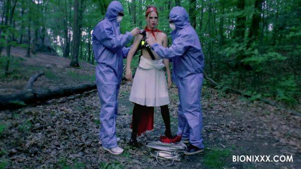 Little Red Riding Bot By - hclips.com on systemporn.com