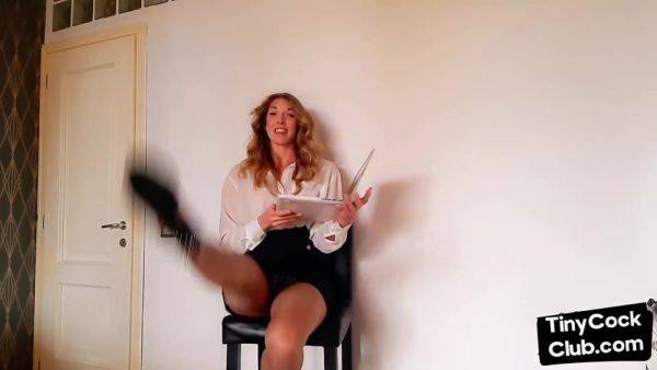 SPH solo babe in stockings talks dirty about small cocks - hotmovs.com on systemporn.com