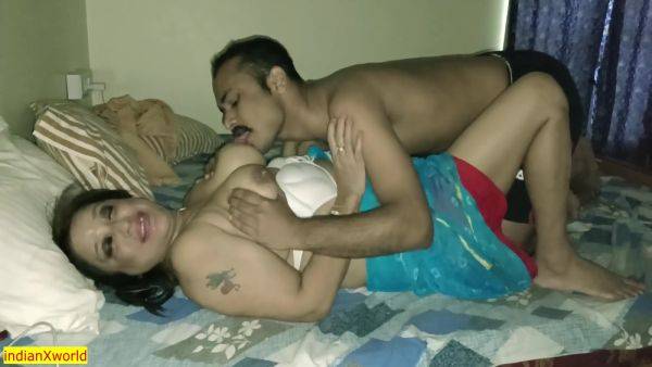 Indian Hot Bhabhi Sex! Hindi Viral Homemade Video - hclips.com on systemporn.com