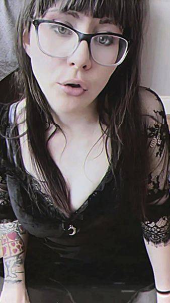 Hottest brunette solo webcam masturbation 2 - drtuber.com on systemporn.com