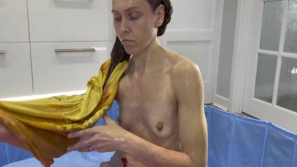 Super Sticky Slime Gunging - hotmovs.com on systemporn.com