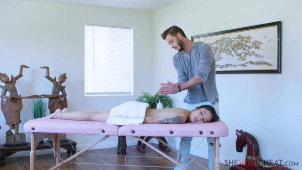 Insolent brunette turns erotic massage into loud oral perversions - hellporno.com on systemporn.com