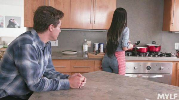 Newsflash - MYLF - hotmovs.com on systemporn.com