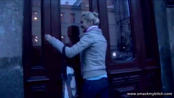 Couple shops and fucks - hotmovs.com on systemporn.com