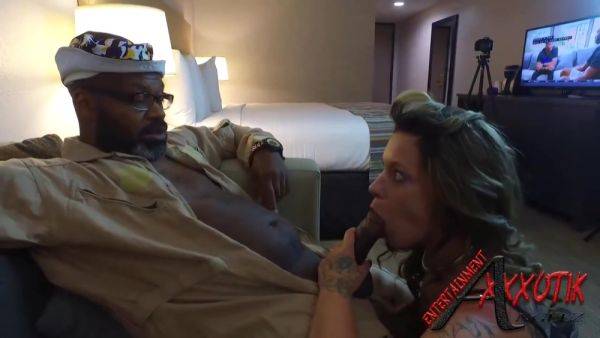 Cover Her Face With That Bbc Nutjuice - hclips.com on systemporn.com