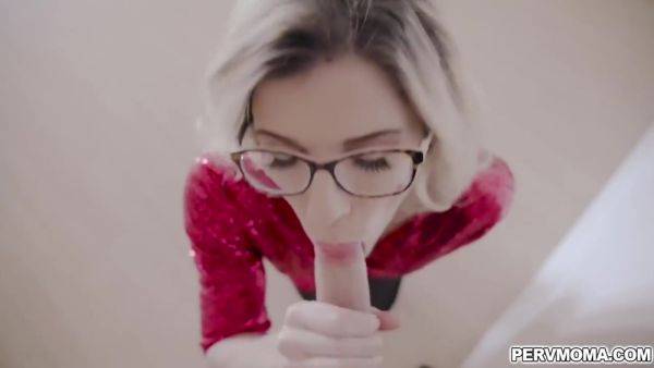 Stepson Kissing His Hot Stepmoms Milf Clit In The Kitch - hotmovs.com on systemporn.com