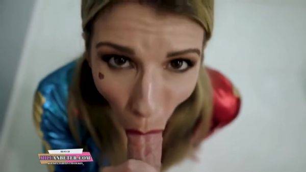 Hot Cosplay Harley Quinn Blows Veiny Dick P1 - videomanysex.com on systemporn.com