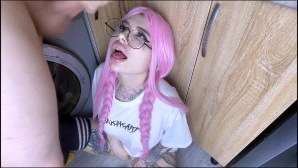 Fucked Step Sister While She Was Stuck In The Washing Machine - hclips.com on systemporn.com