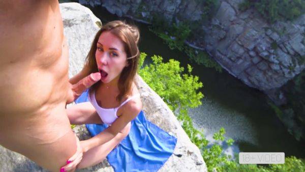 Wild Public Fucking On A High Cliff In Canyon With Mia Bandini - upornia.com - Italy on systemporn.com