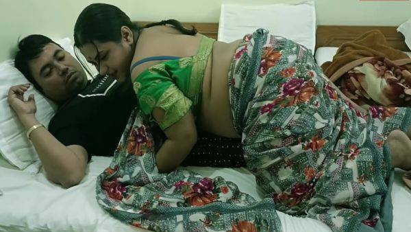 Hot Kamwali Cheating With Boss! Plz Dont Tell - desi-porntube.com - India on systemporn.com