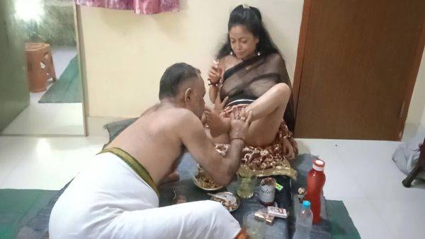 Sasur Nay Ghar Par Akalay Pakar Bhul Kay Sath Garma Garam Alcohol Pikar Cigarette Smoking Hot Noobs Clit Nippal Hot For Play - voyeurhit.com on systemporn.com