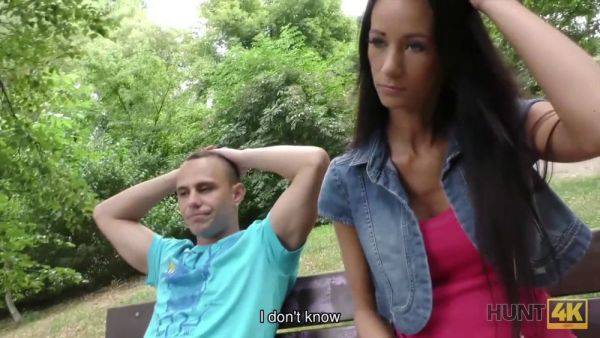 Watch how his girlfriend gets paid for sex in a park by a stranger - sexu.com on systemporn.com