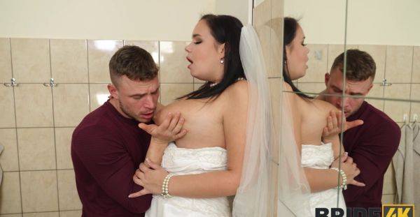 Heavy romance right on her wedding day by fucking with another dude - alphaporno.com - Czech Republic on systemporn.com