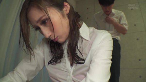 Japanese Julia Boin Woman Who Got Exposed At The Rain Shop - Wet Clothes Of Her Boss I Got Rid Of - Soushirou Imaoka - xtits.com - Japan on systemporn.com