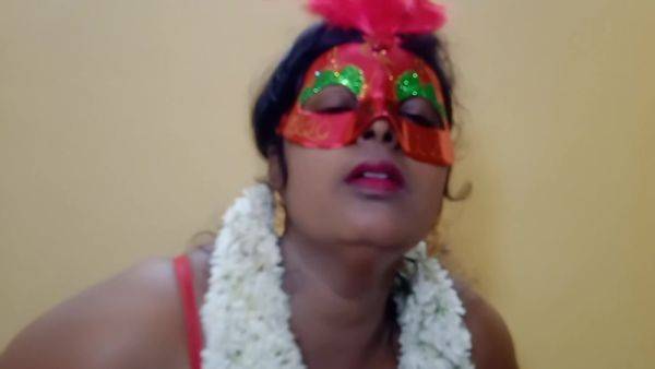 Sexy Aunty Saree Self Sex - desi-porntube.com - India on systemporn.com