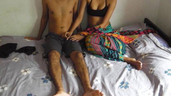 Exclusive Desi wife gets her small tits fondled by hotel room boy - sexu.com - India - Sri Lanka on systemporn.com