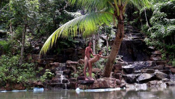 Couple Real Sex In A Waterfall In Thailand - hclips.com - Thailand on systemporn.com