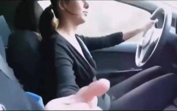 Female Uber Driver Gives Her Passenger A Handjob - xhand.com on systemporn.com