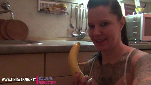 Amateur Bitch Spoils Herself With A Banana - hclips.com - Germany on systemporn.com