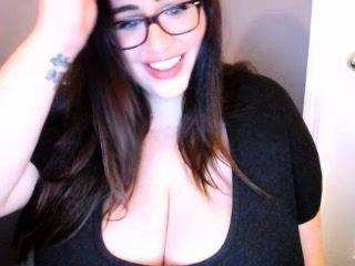 Big boobs milf masturbates with her dildo - drtuber.com on systemporn.com