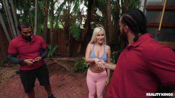 Dashing blonde spins premium inches in her wet cunt for whole interracial - xbabe.com on systemporn.com