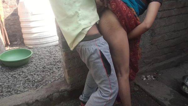 Hot Milf In Huge Ass Indian Bhabhi Strips Saree Choli And Fucks With Devar Ji - desi-porntube.com - India on systemporn.com