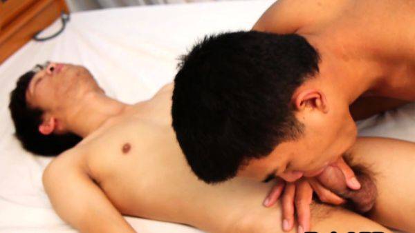 Twink Asian stud banged in anal hole - drtuber.com on systemporn.com