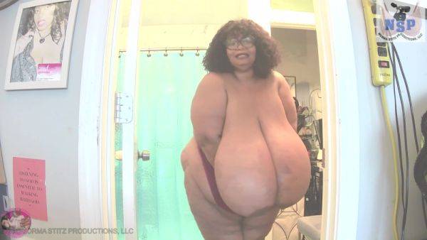 Norma Stitz - The Unusual Stepmom Giving Joi - hclips.com on systemporn.com