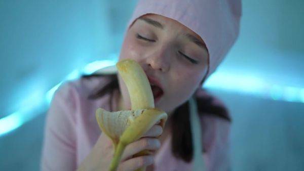 Young nurse and her banana - hclips.com on systemporn.com